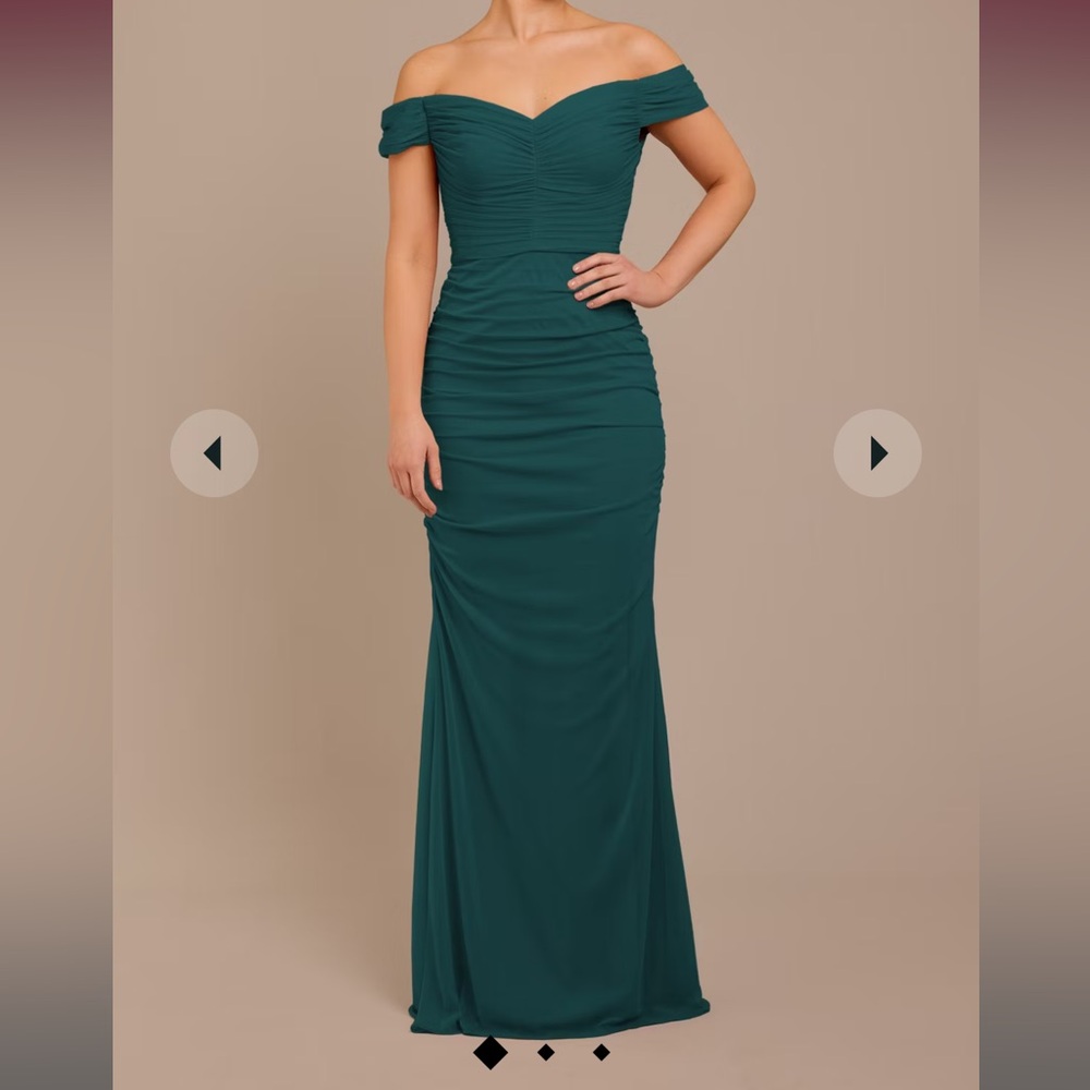 David’s Bridal bridesmaid dress (F20734) in Gem size 18